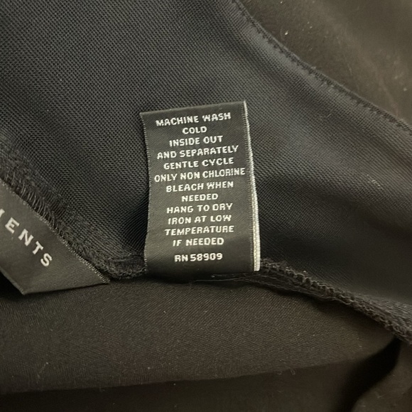 Investments black pants with elastic on the sides of the waistband. Size 16W - Picture 6 of 6